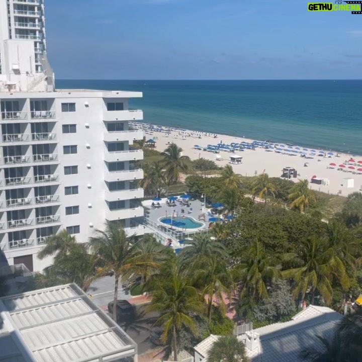 Sarunas J. Jackson Instagram - LA weather was buggin so…. 😏 #MalikOut bachelor weekend! 🏝️🌞🏄🏽‍♂️ Miami, Florida