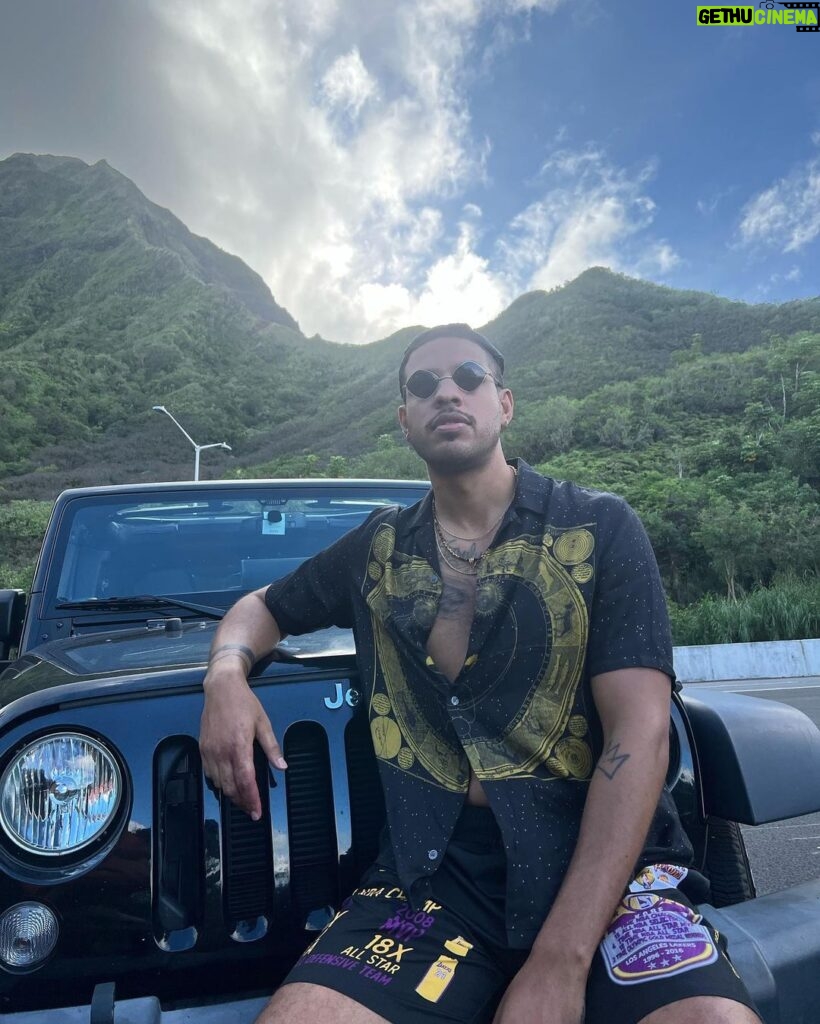 Sarunas J. Jackson Instagram - When in Hawaii, drive a Jeep w/ the top removed. A1! Oahu, Hawaii