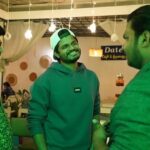Sathvik Anand Bandela Instagram - @ananddeverakonda @sairazesh @virajashwinjarajapu @vaishnavi_chaitanya_ u guys made my day ♥️ 1M vochinandhuku happy meeru ochi party lo time spend chesinandhuku Inka Inka happy 😃… mana kulapolu yevaru kuda 1M celebrations miss avakudadhu ani complete video record chesam ❤️ #Baby team vallani mana kulapa questions vesanu dhani record cheskunam.. @vaishnavi_chaitanya_ fans meeru adagali anukune question nee kuda adigesa… Soon ah video mana YouTube channel lo release chestha don’t miss ! Last but not least mana kulapolandhariki kulapadhi vandhanalu 🙏