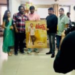 Sathvik Anand Bandela Instagram - Thanks @ananddeverakonda anna ♥️ for opening our #okaanna poster @sairazesh sir Thanks for your blessings and support 😍. It’s my first independent film in my Direction! Need ur love and support my loves ♥️