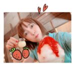 Satomi Sato Instagram - * * * 今年初の…いやいや、数年ぶりのかき氷。 * * 最近のかき氷って、氷がとっても フワフワなんですね…！ とっても美味しかった🍧✨ 普段、食べ物の写真撮らないのに 思わず撮っちゃうくらい美味しかった…。笑 みんなは、最近かき氷食べましたか？？ * * * * #かき氷 #いちご味 #いちごミルク #美味しかった #数年ぶり #ふわふわ #🍧 #佐藤聡美