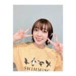 Satomi Sato Instagram - * * * 8月12日に行われます 「Free!」10周年スペシャルイベント 前夜祭【特別版イワトビちゃんねる】では 幼少期を演じた我々が、ラジオで皆様からのメールを読んだり 色んなお喋りをする様子をお聞きいただけるそうです！ 収録は、すでに終えていて YouTubeの方でも限定公開されているものもあり。 明日に向けて、皆様の楽しむ準備をお手伝いできたり 当日も笑顔で楽しんでもらえるよう、彩をそえられたら…と 私自身ドキドキしながら参加させていただきました☺️ * * アニメでは、なかなか演じる機会がなく ずーーーっと憧れていた男の子役。 渚くんにその夢を叶えてもらって以来 私にとっても、彼は特別な存在です。 ひまわりの様な明るい笑顔と 素直な振る舞いが大好き！ 収録の際、マイク前に立つだけで 心からぶわーっと宝石やキラキラしたものが 溢れ出てくる感覚になるので 多幸感がすごくてすごくて…いつも 収録が終わった帰り道はハッピーでした✨✨ 渚くん、ありがとう。 これからもどうか、ひまわりのような笑顔で みんなを幸せにしてね🌻 * * * 収録の日は、渚くんをイメージした お洋服にしてみました🐧💛 * * 渚くん、そして花ちゃんも！ 2人とも本当にありがとう✨✨ またいつか、会えたらいいな☺️ * * * * #Free #フリー #10周年 #ラジオ #松元恵 さん #ゆきのさつき さん #渡辺明乃 さん #葉月渚 #幼少期 #💛 #ありがとう #🐧 #佐藤聡美