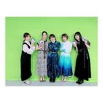 Satomi Sato Instagram - * * * * #パニグレGW満喫生放送 を ご覧いただいたコンダクター ありがとうございました💙 * * 初めてセレーナのお話ができて 大好きな憧れの静さんとご一緒できて アイラちゃんとセレーナの生アフレコもあったり ゲームコーナーで癒されたり ご褒美なコーナーがあって🥰❤️❤️❤️ 情報は盛り盛り盛りだくさんで セレーナは、フィギュアの発売が決定してて 嬉しいこと楽しいことばかりの生配信でしたね！ ご覧くださったコンダクターが コメントで盛り上げてくださったのも とてもとても嬉しかったです。 ありがとうございました😊 * * そして、今回、なんと、わたし、、、 静さんと楽屋が一緒でした！！！拍手！！！！ 制作チームさんに感謝です！！！！✨✨ ほんでもって、ゲームコーナーになったとき 心の底から静さんの罰ゲームを願ったのは、わたしです。笑 お陰で？最高の罰ゲーム…というか ご褒美浴びられてオタクとラブが丸出しで 大変失礼致しました…！！！ いや、ほんとに、静さんは滑舌から声から芝居から もうすべてが魅力的なんですっ。 私的「この声になりたいNo.1」なんですっ。 ここでは語り尽くせない程素敵な先輩なんですっ…！！ そんな方とゲーム内で親友役を演じられるなんて 本当に夢のようで…アイラちゃんが静さんだと 聞いた時すごく嬉しかったんですよー😭 * 放送内でもお話ししたのですが 実は、セレーナのに関して、過去のことや人間関係など 全く知らされていなくて。 だから、彼女は孤独な子なのかな。と コンダクター以外との接点はなくて、どこか寂しい子なのかな…と思っていました。 そんな時、収録でアイラちゃんの存在を知って 驚きと感動とで胸が、ぶわわっといっぱいになって…！！ セレーナは1人じゃなくて、普通の女の子のように 親友と仲良く過ごしていた時があったんだ。と その事実だけで、なんだか救われたような気持ちに なったんです。 * * 長くなりましたが、セレーナとアイラちゃんが親友で良かった。 しかも静さんが演じているなんて、そんな最高なこと あるんかーい！！わーい！！！ ということでした。笑 * * はてさて。 今回の衣装は、セレーナをイメージしましたよー！ ワンピースやイヤリングを見た時 「これだー！」と即決。 普段なかなか着る機会のないタイプの洋服なので なんだか楽しかったな〜💙 * * ちゅーこって！ コンダクター、これからも パニグレとセレーナをどうぞよろしくお願いします。 ゲーム内で、また、アイラちゃんとセレーナが 出会える時がきますように💙🩷 * * 写真撮ってたら、静さんが 写ってくださってるーーー😭✨ なんてお茶目な…うっ、好き、ラブです…！！！ * * * #パニグレ #パニシンググレイレイヴン #生配信 #コンダクター #ありがとうございました #石川由依 さん #伊藤静 さん🩷 #ラブが止まらない #🥹 #日高里菜 ちゃん #ちゅうにー さん #セレーナ #佐藤聡美