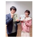 Satomi Sato Instagram - * * * TVアニメ「#氷菓」 10周年記念フィルムコンサート ～神山高校の小さな音楽会～ ご来場・ご視聴くださった皆様 ありがとうございました🌸🌸🌸 * * 10年という時を経て また千反田えるちゃんに会えたこと 皆様の前で彼女を演じられたこと 「古典部の屈託」の復活 どれも全て奇跡みたいな出来事で ずっと気持ちがふわふわしていました。 長い間「氷菓」を愛してくださる皆様のお陰です。 本当にありがとうございました。 * * 「10年」というものに、漠然とした不安を感じていましたが 集まってくださった当時のスタッフさんたち 阪口さん、ChouChoさん、田中公平先生 見に来てくださったたタスクオーナー先生 オーケストラの皆さんが奏でる音楽 そしてファンの皆様のお陰で 自分でも不思議なほど、きゅーっと当時の気持ちが蘇ってきて 自然とえるちゃんになれました。 皆様の力は偉大ですね！ * * そうそう！実は、今回、なななんと！ ChouChoさん楽屋が一緒だったのですが 何を隠そう、ChouChoさんのデビュー前から ずっとずっとファンだったので オタクを隠しきれずずっとソワソワしていました。笑 そんな私に、優しく声をかけてくださり たくさんお喋りしてくださった女神ChouChoさん😭✨✨ 一緒に撮った写真は宝物です✨ 初めて生で「優しさの理由」を聴くことが出来て 舞台袖でずっと涙目なわたし。。。 素敵な歌声に、思わず会場から手拍子が生まれて その光景に感動してじ〜〜んとしていました。 最高すぎた。。。 * * 衣装のお話はブログの方で あれやこれやお話ししているので 宜しければ、そちらもご覧ください(*^^*) * * 「わたし、気になります！」 も 久しぶりに沢山言いました。笑 あの、なんか突然なんですけど 私は千反田えるという女の子が 大好きで大好きで大切でたまらんのです。 ふとした折に思い出しては 彼女に想いを馳せることもしばしば。 ずっと笑っていてほしいし 芽生える無数の探究心を大切に のびのび生きていてほしい。 そんな風に考えてしまうくらい大好きで それと同じくらい「氷菓」という作品も大好きなのです。 氷菓は、大好きな最高のスタッフさんたちと一緒に 大切に作り上げた作品です。 イベントの日に感じた皆様の氷菓への想いは きっと絶対作品制作に関わった全ての方に届いているはずだと 私は思います。 名作は色褪せない。 私が言わなくっても きっと、この先もずーーーっと氷菓は 沢山の方に愛されて続ける作品になるんだろうな(*^^*) * * いつか、また同窓会みたいに 皆様と集まれる日がきたらいいですね。 それまでどうかお元気で🌸 * * * #氷菓10周年 #氷菓音楽会 #阪口大助 さん #choucho さん #田中公平 先生 #オーケストラ #フィルムコンサート #千反田える #佐藤聡美 #🌸