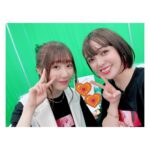 Satomi Sato Instagram - * * * 「はじめまして指揮官様！ NIKKE事前登録生放送！」を ご覧くださった皆様 ありがとうございました✨ * * ゲームの紹介やバラエティコーナー アフレコや撮影会と長時間の 盛りだくさんな内容でしたが 時間を忘れるくらい、私も めちゃくちゃ楽しかったです☺️ コメントをくれた皆さんのおかげで 勝利の女神になれて嬉しかった〜！！ ありがとう指揮官！やったぜー！笑 * * 実機プレイしてみたけど 本当に面白くてびっくり！ 新感覚で爽快感で萌えもあるし 夢中になって白熱してしまいました…！！！ 凄く楽しかったので、皆さん サービス開始したら絶対遊ぼう！！！！笑 * * 今回私が演じた、シグナルと N102の台詞やモーションなどなども お届けしましたが楽しんでもらえましたか？？ 今回は、作品をイメージして 少しミリタリーっぽいスカートにしてみました✨ 番組内のアフレコでは シグナルの台詞を演じることになっていたので 同じ「シグナル」というブランドさんの ブレスレットを付けていたんですよ☺️ふふふ。 愛のシグナルは、皆様のもとに 無事届いたでしょうか？？💕 * * ほんでもって りなちゃんのネオンも こころさんのネオンも すっごく可愛かったな〜♡♡ 梶田さんは、メロメロで とっても楽しそうに撮影してましたね。笑 * * こころさんとりなちゃんと 写真を撮ってもらえて幸せです♡でれでれ りなちゃんは、少し久しぶりに会えて嬉しかったな✨ 相変わらず可愛くて、画伯で、しっかり者でした♡ こころさんは初めましてだったのですが とてもお話ししやすくて可愛かった〜♡ 2人の奇跡のコラボ最高でしたね！ 梶田さんとはタイミング合わず撮れなくて残念…！ またご一緒できる日を楽しみに待っています☺️ * * これから、どんどん 作品の情報が出てくるかと思いますが まずは、ぜひぜひ事前登録をよろしくお願いします！ * * サービス開始が待ち遠しいですね✨✨指揮官！ * * * * #NIKKE #勝利の女神 #生放送 #事前登録 #よろしくお願いします #日高里菜 ちゃん #篠崎こころ さん #ネオン #シグナル #N102 #佐藤聡美