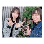 Satomi Sato Instagram - * * * みんなーーーーー！！！！！ 聞いてーーーーー！！！！！！ この間ーーーーー！！！！！！！ ChouChoさんとお茶したのーーーーー！！！！！！！！！ （クソデカボイス） * * * ChouChoさんがデビューする前からファンだったので すごくすごくすごく嬉しかった〜✨✨ きっかけをくれた氷菓と先日のイベントに感謝です👀🌳 * * ChouChoさんは、歌声だけじゃなく お話しする声や所作まで美しくて 一緒にいるだけで空気が美味しくなる素敵な女神様でした…♡ * * おしゃれなカフェで たくさんお喋りできた至福のひととき🦋💕 時間が秒で溶けました。笑 また近々お茶しましょうってお約束もできたので 幸せすぎて弾けそうです。。笑 * * 写真見返すと、めちゃくちゃ にやにや笑いしてるわたし…☺️ふひひひ * * 次またお会いできる日が楽しみだな〜♡♡♡ * * * #氷菓 #お茶 #至福の時間 #cafe #時間溶けた #🫠 #🦋 #💕 #ChouCho さん #佐藤聡美