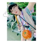 Satomi Sato Instagram – *
*
*
#ディズニー100 周年🎉
おめでとうございます✨✨
*
*
生まれてからこれまで、自分の人生に
彩りや気付きを与えてくれる素敵な作品に出会わせてくれて
心から感謝です。
順位付けは難しいのでやりませんが
私は「わんわん物語」と「美女と野獣」「リトルマーメイド」が大好き♡
芯があって好奇心旺盛でチャーミングなヒロインに
夢中になって作品を観ていました。
作中に出てくる食べ物も
美味しそうなものばかりで印象的ですよね…✨
最近、よく「わんわん物語」のグッズを見かけるので
嬉しくなってお迎えしちゃいます。笑
レディかわいいんだな〜♡♡♡
*
*
ピクサーだと「モンスターズインク 」「リメンバー・ミー」
「ウォーリー」全部大切な人たちと観た大好きな作品です。
あ、カールじいさんも…!!すき!きりがない!
ぜんぶすきだー!!笑
*
*
ディズニーといえば
ディズニーランド!と、シー!
先月は、不意にだったり突然だったり
人に誘われて行く機会が
何度かあったのです。
ハロウィンだから何かやろう!な日や
可愛いTシャツお揃いで着よう!な日。
着るものや人が変われば
楽しみ方が変わるから、つまり
すごく楽しかった☺️
めちゃくちゃ満喫してしまった☺️
ハッピー!
*
*
ポップコーンを入れるカボチャが可愛くて
キッチンに飾っています。
子どもが「カボチャさん、笑ってるね。」と
教えてくれるたびに笑顔になれちゃう。しあわせ。
今度一緒に行こうね♡♡♡
*
*
*
*
#disney
#ディズニー
#disney100
#disneyland
#突発的に
#遊びに行くの
#楽しすぎました
#☺️
#佐藤聡美