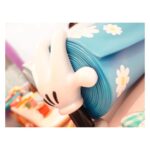 Satomi Sato Instagram - * * * #ディズニー100   周年🎉 おめでとうございます✨✨ * * 生まれてからこれまで、自分の人生に 彩りや気付きを与えてくれる素敵な作品に出会わせてくれて 心から感謝です。 順位付けは難しいのでやりませんが 私は「わんわん物語」と「美女と野獣」「リトルマーメイド」が大好き♡ 芯があって好奇心旺盛でチャーミングなヒロインに 夢中になって作品を観ていました。 作中に出てくる食べ物も 美味しそうなものばかりで印象的ですよね…✨ 最近、よく「わんわん物語」のグッズを見かけるので 嬉しくなってお迎えしちゃいます。笑 レディかわいいんだな〜♡♡♡ * * ピクサーだと「モンスターズインク 」「リメンバー・ミー」 「ウォーリー」全部大切な人たちと観た大好きな作品です。 あ、カールじいさんも…！！すき！きりがない！ ぜんぶすきだー！！笑 * * ディズニーといえば ディズニーランド！と、シー！ 先月は、不意にだったり突然だったり 人に誘われて行く機会が 何度かあったのです。 ハロウィンだから何かやろう！な日や 可愛いＴシャツお揃いで着よう！な日。 着るものや人が変われば 楽しみ方が変わるから、つまり すごく楽しかった☺️ めちゃくちゃ満喫してしまった☺️ ハッピー！ * * ポップコーンを入れるカボチャが可愛くて キッチンに飾っています。 子どもが「カボチャさん、笑ってるね。」と 教えてくれるたびに笑顔になれちゃう。しあわせ。 今度一緒に行こうね♡♡♡ * * * * #disney #ディズニー #disney100 #disneyland #突発的に #遊びに行くの #楽しすぎました #☺️ #佐藤聡美