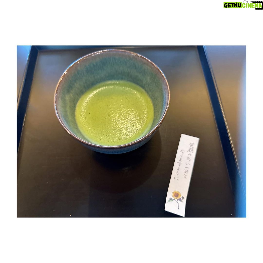 Satomi Sato Instagram - * * * ぼちぼち寒くなってきたので わたしの、なつのおもいで☀️ * * 行きたかった場所に行って お友達や親友と会って 念願の聖地に行ってきました🥁💛 * * 暑かったけど、楽しかったー!! * * * * #夏 の #思い出 #行きたい場所 と #会いたい 人たち #やりたいこと #全て叶えて #ハッピー #💛 #聖地巡礼 #どこか #分かるかな ? #🥁 #佐藤聡美