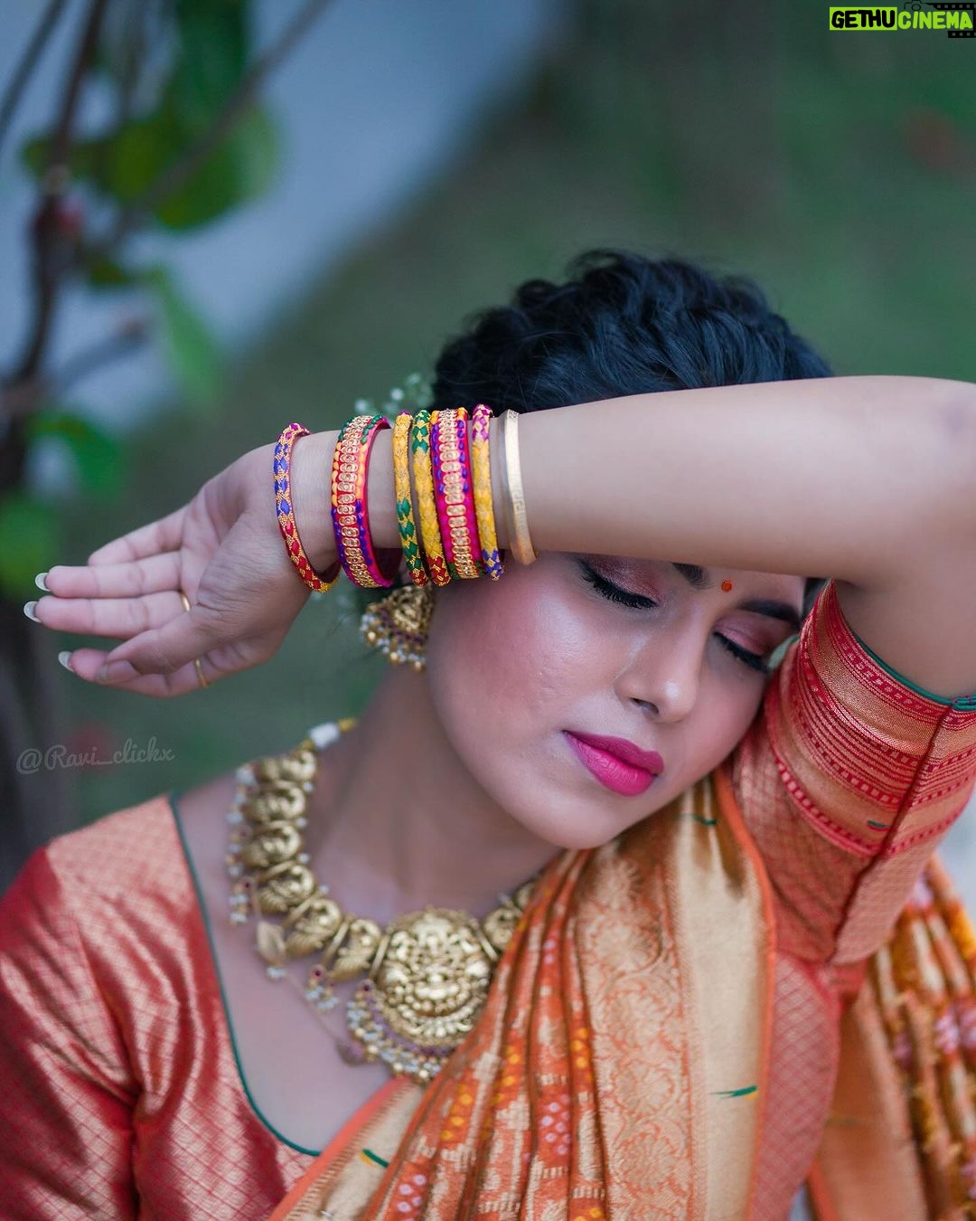 Satya sri Instagram - NOTHING IS IMPOSSIBLE THE WORD ITSELF SAYS I’M POSSIBLE 🫶 #selfconfidence PC: @ravi_cross_clickx Hairstyle: @siriartistry #satyasri #actresssatyasri #jabardasth_satyasri #tollywood #teluguqueen #behappy #bepositive #satyasrifanforever #satyasristories Ameerpet Hyd