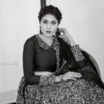 Satya sri Instagram - Classy in the new black… Pc: @ravi_cross_clickx #satyasri #actresssatyasri #jabardasth_satyasri #tollywood #teluguqueen #black #behappy #bepositive #satyasrifanforever #satyasristories