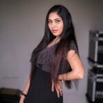 Satya sri Instagram - 🖤🩶 PC: @ravi_cross_clickx #satyasri #actresssatyasri #jabardasth_satyasri #teluguqueen #tollywood #blackdress #instagood #bepositive #behappy