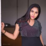 Satya sri Instagram - 🖤🩶 PC: @ravi_cross_clickx #satyasri #actresssatyasri #jabardasth_satyasri #teluguqueen #tollywood #blackdress #instagood #bepositive #behappy