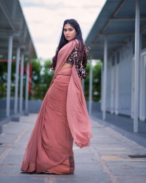 Satya sri Instagram - 🫶⚡️

PC: @ravi_cross_clickx 

#satyasri #jabardasth_satyasri #actresssatyasri #tollywood #teluguqueen #instagood #bepositive #hyderabad #satyasrifanforever #satyasristories