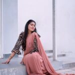 Satya sri Instagram - 🫶⚡️ PC: @ravi_cross_clickx #satyasri #jabardasth_satyasri #actresssatyasri #tollywood #teluguqueen #instagood #bepositive #hyderabad #satyasrifanforever #satyasristories