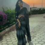 Satya sri Instagram - 🌚⚡️ #satyasri #actresssatyasri #jabardasth_satyasri #tollywood #teluguqueen #réel #behappy #bepositive #satyasrifanforever #satyasristories