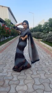 Satya sri Instagram - Came with trend #satyasri #jabardasth_satyasri #actresssatyasri #tollywodd #teluguqueen #reelsinstagram #behappy #bepositive #satyasristories #satyasrifanforever