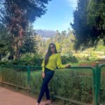 Satya sri Instagram - OOTY BOTANICAL GARDEN #ilovethisplace❤️ #nature #satyasri #jabardasth_satyasri #actresssatyasri #tollywood #teluguqueen #instagood #botanicalgarden #satyasrifanforever #satyasristories Govt Botanical Garden Ooty