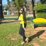 Satya sri Instagram - OOTY BOTANICAL GARDEN #ilovethisplace❤️ #nature #satyasri #jabardasth_satyasri #actresssatyasri #tollywood #teluguqueen #instagood #botanicalgarden #satyasrifanforever #satyasristories Govt Botanical Garden Ooty