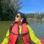 Satya sri Instagram - SMELL THE LAKE, FEEL THE SKY, LET YOUR SOUL, AND SPIRIT FLY🫶 #ootylake #satyasri #jabardasth_satyasri #actressatyasri #instagood #tollywood #teluguqueen #ooty #bepositive #behappy #satyasrifanforever #satyasristories OOTY Lake Ooty Nilgiris Tamil Nadu India