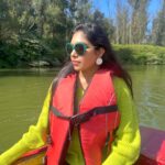 Satya sri Instagram - SMELL THE LAKE, FEEL THE SKY, LET YOUR SOUL, AND SPIRIT FLY🫶 #ootylake #satyasri #jabardasth_satyasri #actressatyasri #instagood #tollywood #teluguqueen #ooty #bepositive #behappy #satyasrifanforever #satyasristories OOTY Lake Ooty Nilgiris Tamil Nadu India
