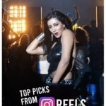 Sayantika Banerjee Instagram - Superhit গানের সুপারহিট Reels 🎉 Keep creating reels on Party Shoes #partyshoes #sangeetbangla #hullorhoyejak #dev #sayantikabanerjee #reels #toppicks #nehakakkar #shadaabhashmi