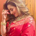 Sayantika Banerjee Instagram - 26.12.23- As SHOWSTOPPER for BALUCHARI FASHION SHOW @BISHNUPUR MELA23 #pasheachibankura #bankura -SAREE - BALUCHARI FROM BISHNUPUR -STYLING - @sandip_jaiswal ACCESSORIES- @illuminate_shine_everyday MAKEUP- @amyra41222 HAIR- @arup9099 Team SB - @am.it4259 @goutambhowmik12