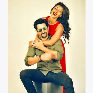 Sayantika Banerjee Instagram - Happy Birthday Love.... Always Favourite Superstar... @jeet30 Da😌❤🧿!! 
. 
. 
. @iamsayantikabanerjee #sayantikabanerjee #sayantikabanerjeeofficial #bindassayantika #instagood #trending #love