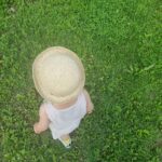 Sayuri Fujita Instagram - 민들레 찾으로 갔다. We went looking for dandelions. タンポポを探しに行った。🌱