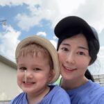 Sayuri Fujita Instagram - 오늘 길을 잃어버러서 젠을 한시간 업어서 걸었다.중간에 힘들어서 군대 간거 생각난다🪖I got lost today and had to walk around carrying Zen on my back for an hour. It reminded me of going to the army. 🪖今日道に迷って全を1時間おんぶして歩いた。途中で疲れて、軍隊に行った時のこと思い出したよ。🪖💪🏽 Somewhere In Korea