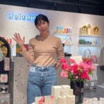 Sayuri Fujita Instagram - 제이앤유리 워시와 로션은 대나무수 베이스로 만들었어요. 그래서 촉촉하면서도 뽀드득 아이 몸을 씻어주고 로션을 바를 때 피부 진정도 함께 해주니까 좋아요🌝💛@jnyuri_official 🌱독일더마테스트 엑설런트 등급 🌱EWG 그린 등급 🌱피부 자극도 0.00 판정 🌱알러지 유발물질 26가지 불검출 🌱비건 인증