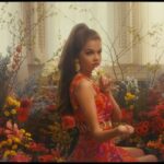 Scott Borchetta Instagram - I can’t help that she’s one of a kind... The official video for “It’s ‘Cause I Am” by @callistaclark is OUT NOW!!! 👊