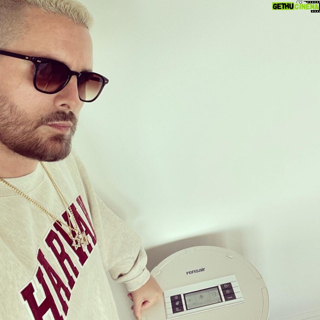 Scott Disick Instagram - Welcoming my newest house addition @rensair_airpurifier.  Recently introduced to the US and bringing me peace of mind. www.Rensairus.com
