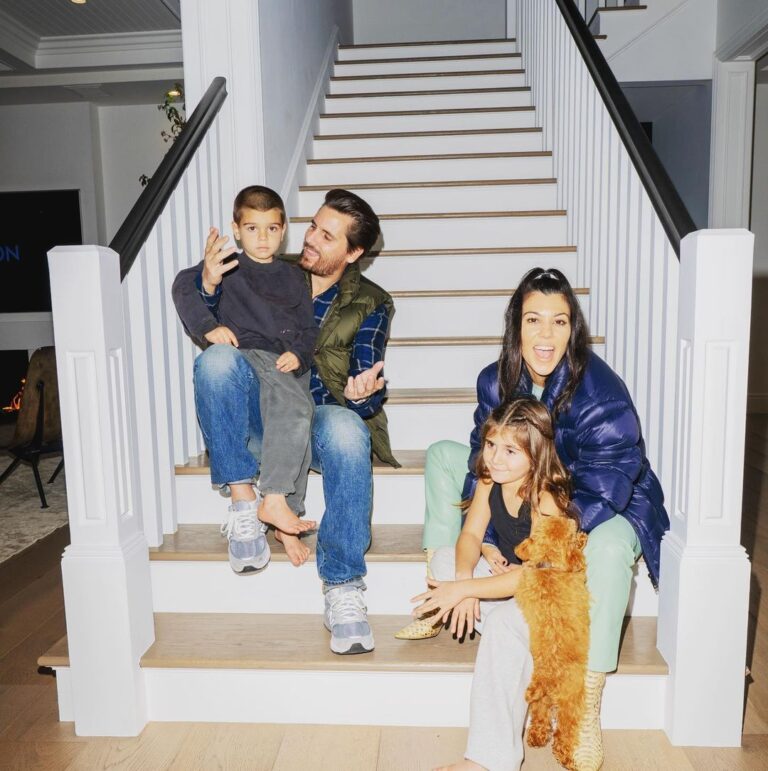Scott Disick Instagram - Thank you @kourtneykardash for being the best baby maker in town, I couldn’t have asked for a better person in the world to have these amazing children with, I love u and our family more than anything in the world 🌎