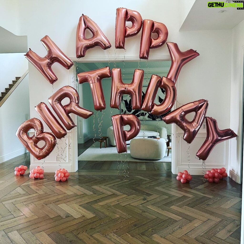 Scott Disick Instagram - Go peep it’s your birthday