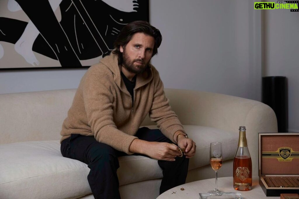 Scott Disick Instagram - What’s up guys! Thank you to everybody who supported my drop. WE SOLD OUT! I hope you love the champagne. Due to the high demand, we are adding 5,000 more Champagne bottles with crystals. So, the next 5,000 customers will still get our collector’s edition with the beautifully designed Certified Swarovski Crystal on your bottle.🍾🍾 PRE ORDERS are available from the Link in my Bio now and the product will be shipped by end of October to be ready for the Holidays! 🥂@leodeverzay #leodeverzaypartner.
