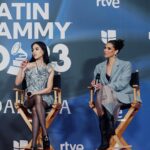 Sebastián Yatra Instagram - Hosts del Los Latin Grammys 2023, Sevilla 🖤🎼 no sé cómo explicar la última foto 🫨 Sevilla, España