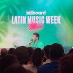 Sebastián Yatra Instagram - Latin Music Week 💚 qué nota estar aquí hablando de música con amigos que quiero @billboardlatin ⭐️ Miami Beach, Florida