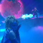 Sebastián Yatra Instagram - EnErgÍA bAcAnA Y vAgAbUndO - @latingrammys 💛⚡️💙🪐✨🌝 desde qué país los estuvieron viendooooo ???? 👇🏻👇🏻👇🏻 (inserta bandera) thanks to the insane dancers who were with me on stageee what a beautiful energy 💙✨💙✨💙🌝🫶🏻 Sevilla, España