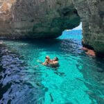 Sebastián Yatra Instagram - es normal el movimiento de mis pies en el último video? 🐡🦑 Ibiza