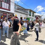 Sebastián Yatra Instagram - 20 de julio en Colombia 🇨🇴🇨🇴😍😍 feliz independencia a nuestro hermoso país, ser de esta tierra es el mayor orgullo… 💛💙❤️🙏🏻 Filandia, Quindío, Colombia