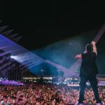 Sebastián Yatra Instagram – Ayer la cantamos así en Valencia, pero #Vagabundo ya es de ustedes!!! YA VAN MÁS DE 160K VIDEOS SUBIDOS 🥲🏝️🔥🍹🦦⛵️🌈👙🩳☀️🌅🫶🏻🙏🏻✨ Valencia, España