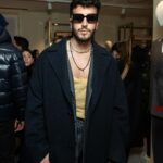 Sebastián Yatra Instagram - y si me visto así todos los días? @etro Milano, Italia
