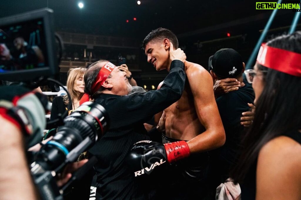 Sebastian Fundora Instagram - Thank you to the @premierboxing team for having my team and I again. It was a wonderful night, and definitely shows that hard work truly pays off. Also shoutout Las Vegas for the energy they brought yesterday! #fundorasquad Virgin Hotels Las Vegas