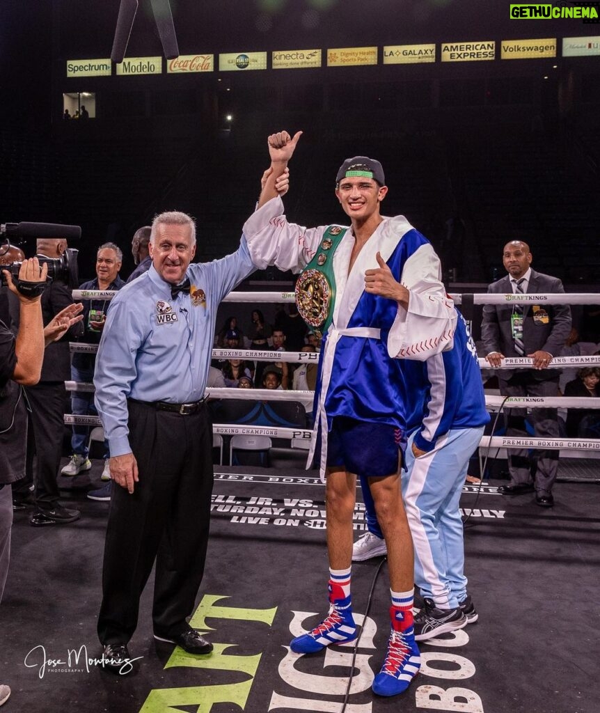 Sebastian Fundora Instagram - 20-0!!!! What a beautiful night of boxing, so extremely grateful for everyone that was involved with everything yesterday. Let’s keep it going 🔥🔥🔥 #fundorasquad Shoutout to Jose for the shots @josemontanezphotography Dignity Health Sports Park