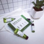 Sehun Instagram - super matcha kit @somebymi #수퍼말차 #porecare #skincarekit #미라클처럼 보송촉촉 #광고