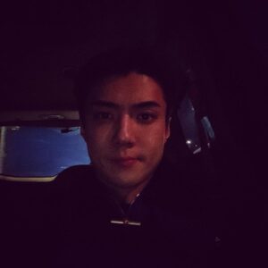 Sehun Instagram - 비타민챙겨드세요 추워요🤧