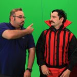 Selçuk Aydemir Instagram - - saçlarım na buraya kadar uzundu - sonra? - sonra uyandım sete geldim #tbt @ahmtkural