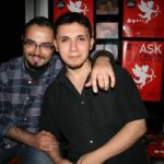 Selçuk Aydemir Instagram - Görsel sanatlarda arka planın etkisi ya da seni de yakarım kendimi de adlı tbt ve evet aşk bu değil @aksakburak #tbt