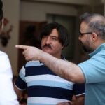 Selçuk Aydemir Instagram - 200 metre düz git, sağa dön kime sorsan gösterir Ailecek Şaşkınız - 2 Mart 2018 @ahmtkural @mcengizbozkurt @cinemadop